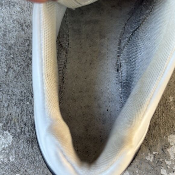 Chanel leather trainers - Picture 9 of 12